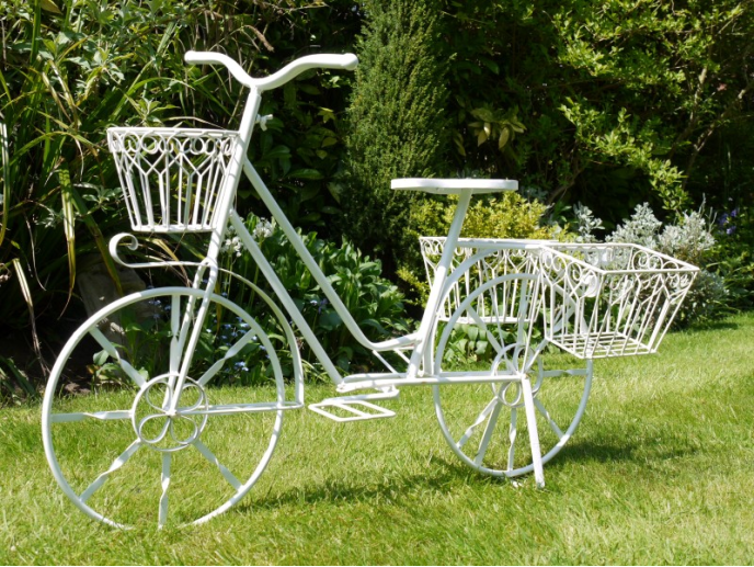 Lottie Bike Planter